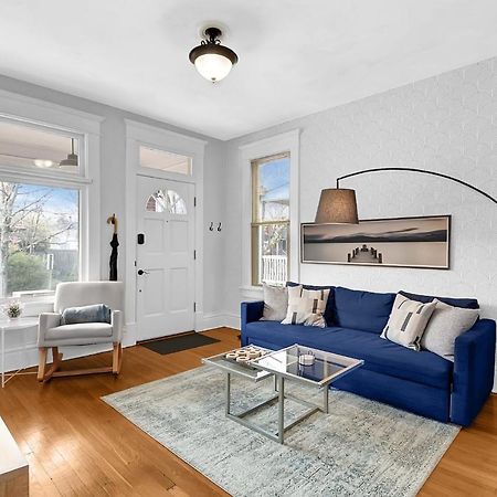 Modern European 1Br Near Dt-Historic St Apartment Кълъмбъс Екстериор снимка